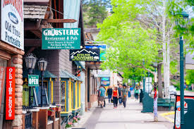 Downtown Estes Park (Mountains)